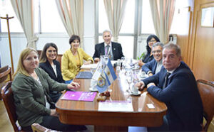 Alianza entre la Universidad Maza y el Colegio de Abogados