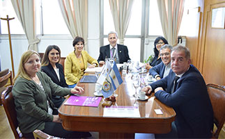 Alianza entre la Universidad Maza y el Colegio de Abogados